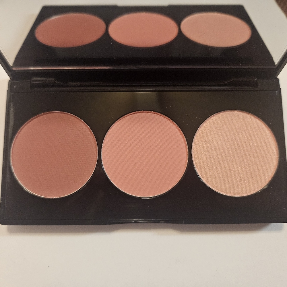 Smashbox Blush in Malibu Berry
